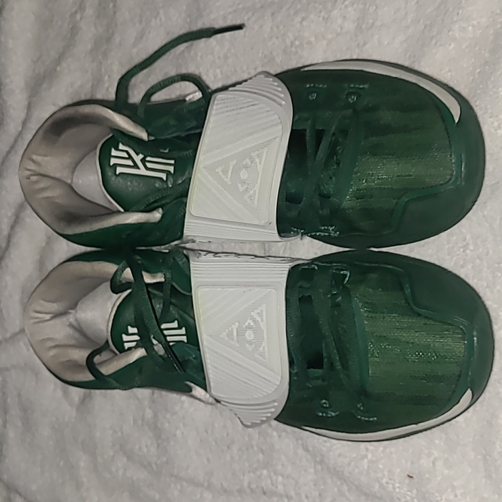 Nike Kyrie 6 TB Promo Green & White